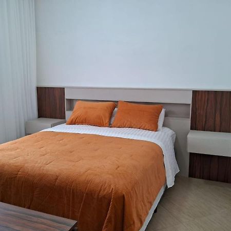 Residencial 04 Monte Carlo Em Sao Roque Apartman Kültér fotó
